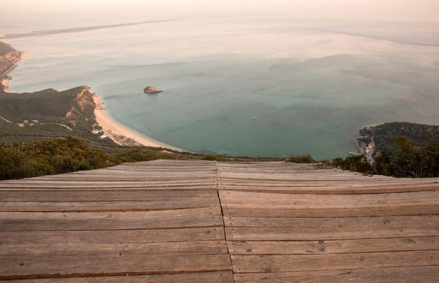 From Lisbon: Private Full-Day Trip Serra da Arrábida, Sesimbra Setúbal - From Lisbon to Cabo Espichel: Marvel at the Lighthouse and Clifftop Views