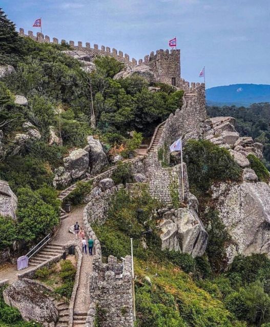 From Lisbon: Visit Queluz, Sintra, Cabo da Roca and Cascais - Visiting Queluz Palace and Its Enchanting Gardens