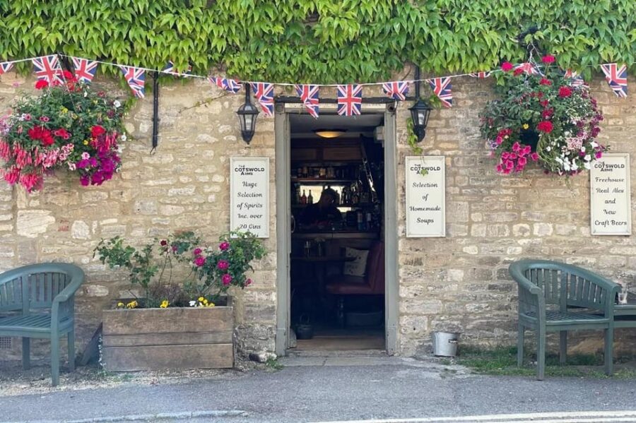 From London: Bath and the Cotswolds Full-day Tour - Discovering Bourton-on-the-Water’s Scenic Charm