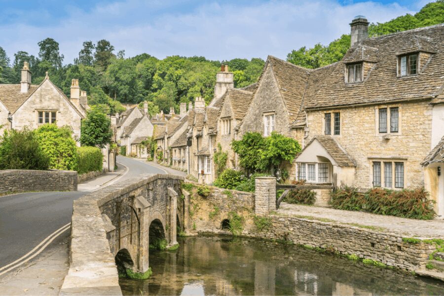 From London: Small Group Stonehenge, Bath & Cotswolds Tour - Starting from London: Convenient Pickup and Comfortable Transport