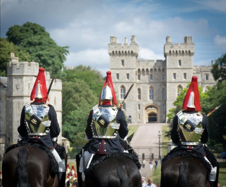 From London: Stonehenge, Windsor and Salisbury - Departure and Transportation in Style