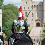 From London: Windsor, Stonehenge & Oxford Private Car Tour - From London to Windsor Castle: A Royal Welcome