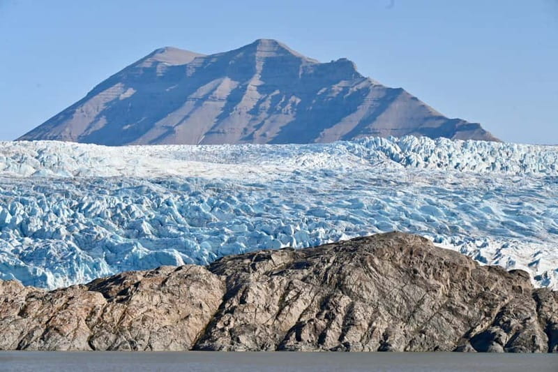 From Longyearbyen: Pyramiden Private Photo Tour w/ Transfer - Starting Point and Transportation from Longyearbyen