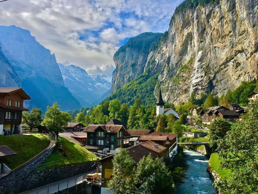 From Lucerne: Swiss Alps, Lauterbrunnen & Beatus Caves Tour - Starting with Comfortable Pickup and Scenic Lake Lungern Views