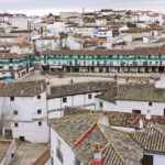 From Madrid: Guided Day Trip to Chinchon, Aranjuez & Toledo - Discovering Chinchón’s Medieval Charm and Colourful Plaza Mayor