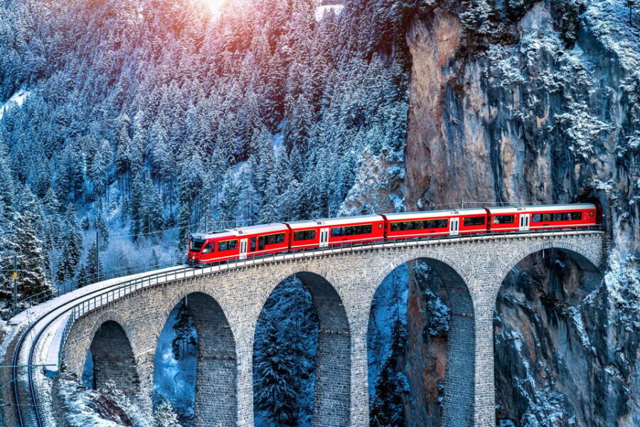 From Milan: Bernina Train Guided Tour to St. Moritz - The Beauty of Alp Grüm and the Palü Glacier