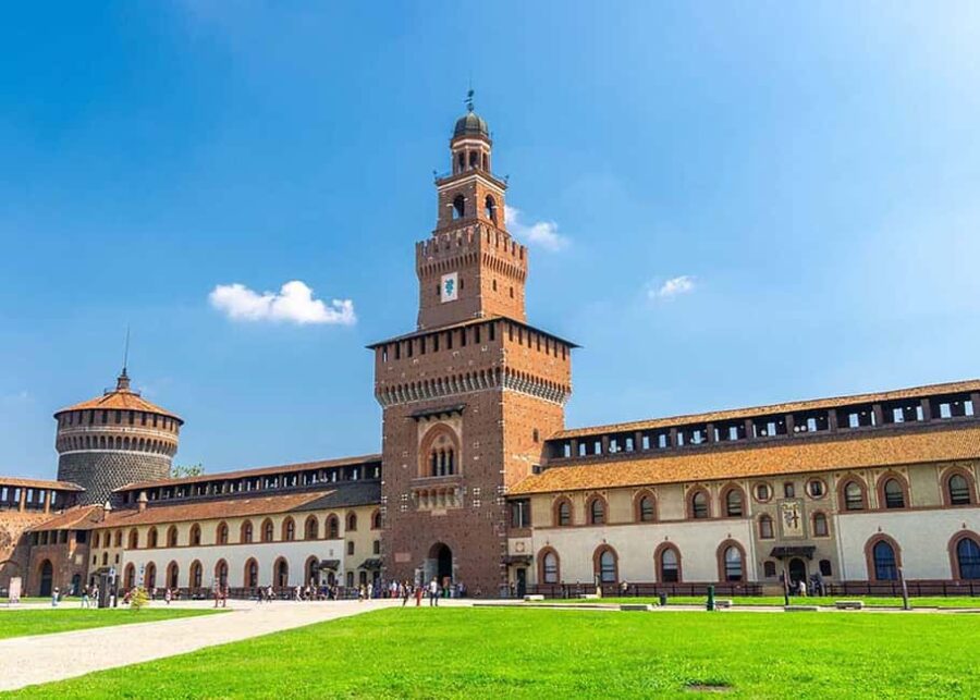 From Milan: Sforza Castle & Michelangelo's Pietà Rondanini - Starting at Piazza Castello and Meeting the Guide