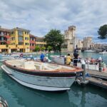 From Milan: Verona, Sirmione and Lake Garda Tour with Boat Cruise - Exploring Verona: The City of Romeo and Juliet