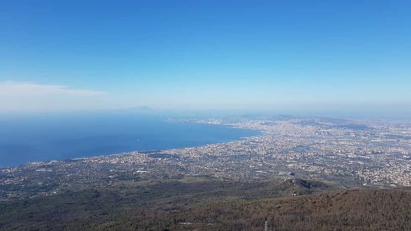 From Naples: Day Trip to Mount Vesuvius - Walking the Lava Gravel Path to the Crater