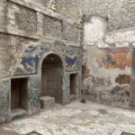 From Naples: Explore Herculaneum Ruins and Vesuvius - Exploring the Archaeological Site of Herculaneum