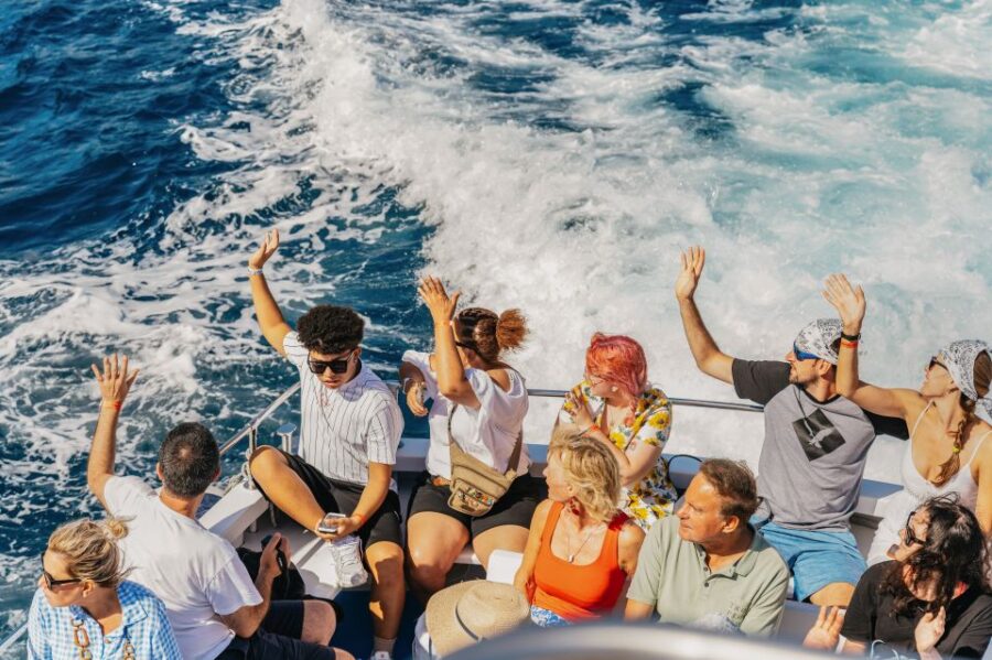 From Naples: Gulf of Naples & Capri Sightseeing Boat Tour - Scenic Journey Across the Gulf of Naples