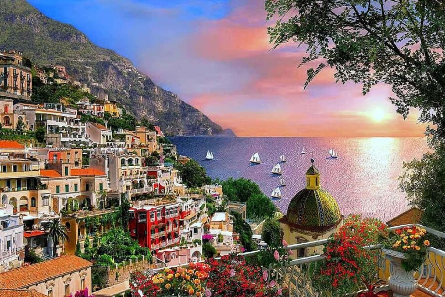 From Naples: Sorrento, Positano and Amalfi Day Trip by Bus - Exploring Sorrento and Its Limoncello