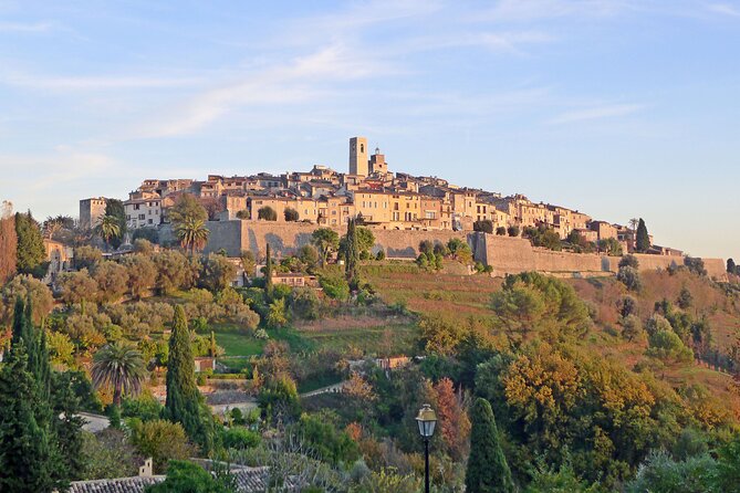 From Nice 1/2 day Tour Gourdon, St-Paul , Tourrettes & Grasse - Exploring the Artistic Wonder of Saint-Paul-de-Vence