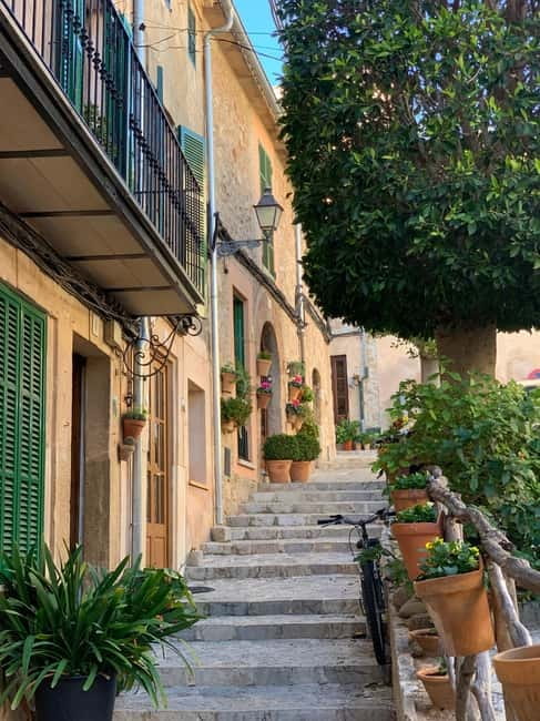 From Palma: Valldemossa Tour and Mountain Viewpoint Hike - Walking Through Valldemossa’s Cobblestone Streets