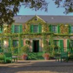 From Paris: Giverny and Versailles Private Full-Day Trip - The Journey from Paris to Versailles Palace