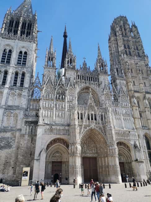 From Paris: Guided Tour of Honfleur, Etretat, and Rouen - From Pickup to Drop-off: Convenient Start and End in Paris