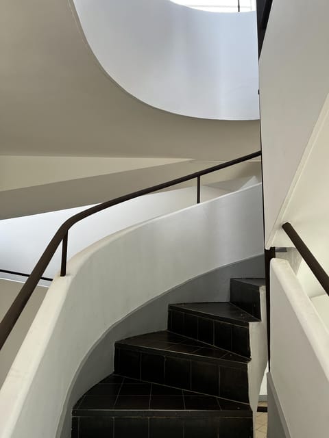 From Paris : PRIVATE TOUR - Villa Savoye - Le Corbusier - Departure and Transportation Details