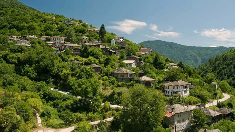 From Plovdiv: Wonderful Bridges and Rhodope Cuisine Day Trip - Visiting Kosovo Village: A Step Back in Time