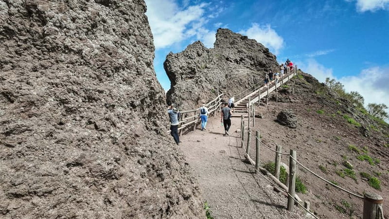 From Pompeii: Mount Vesuvius with bus, ticket and audioguide - Exploring Mount Vesuvius with a 110-Minute Visit