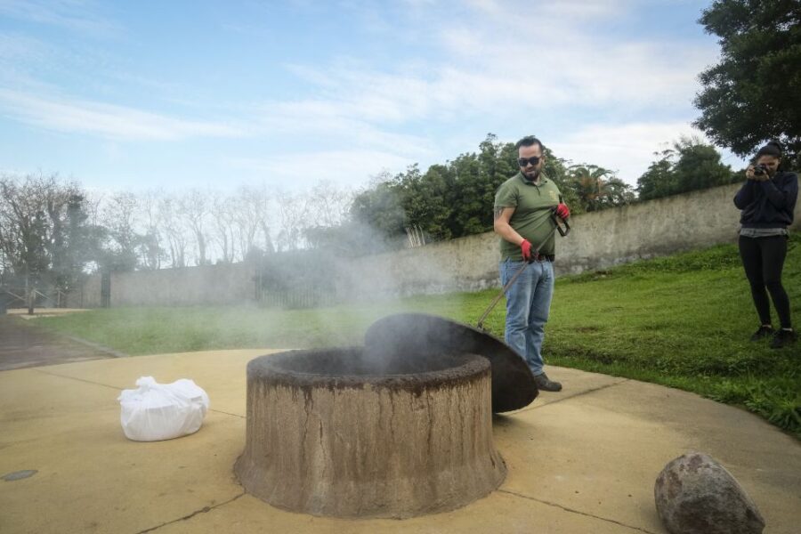 From Ponta Delgada: Guided Walking Tour to Salto do Cabrito - Visiting the Iconic Hydroelectric Power Station