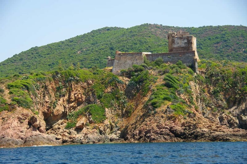 From Porticcio: Guided Scandola Nature Reserve Boat Tour - Discover the Stunning Scenery of Scandola Reserve