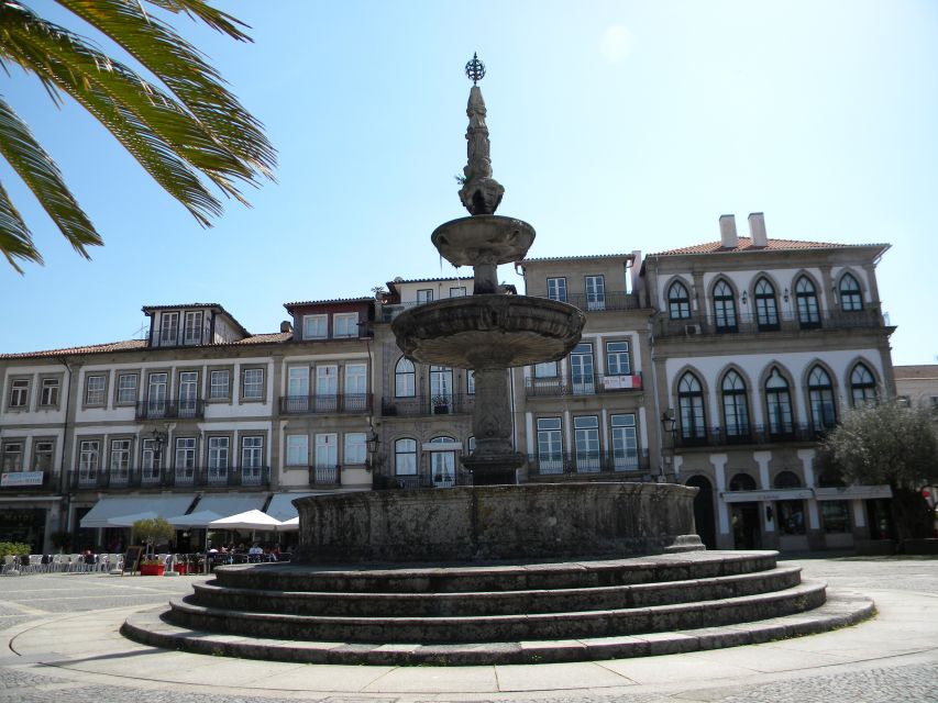 From Porto: Viana Castelo and Ponte Lima Private Tour - Exploring Viana do Castelo’s Historic Center