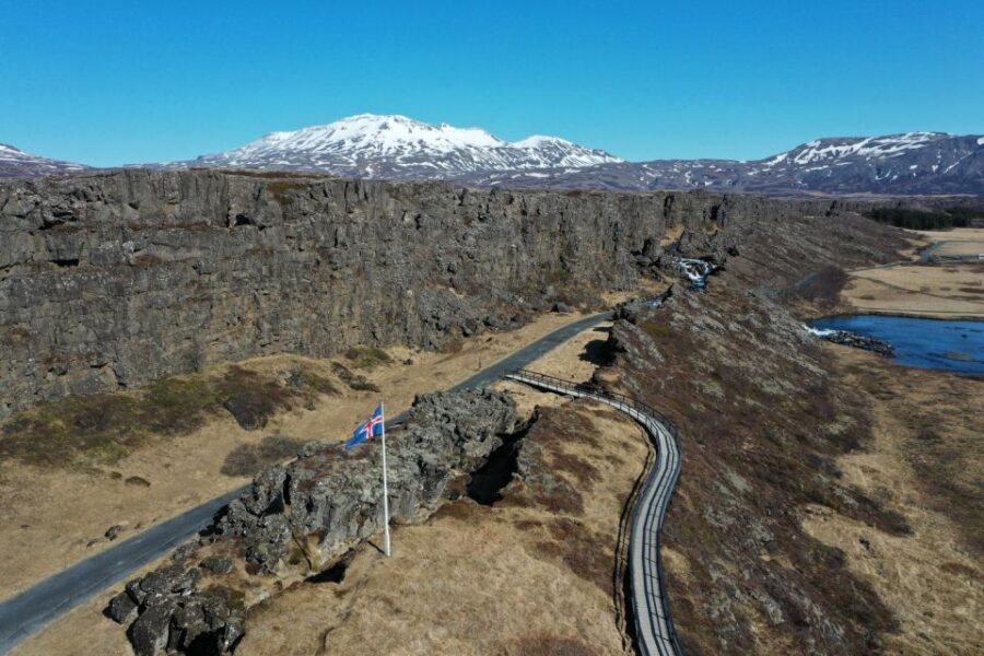 From Reykjavík: Golden Circle Route & Hvammsvik Hot Spring - The Geysir Area: Watching Strokkur Erupt