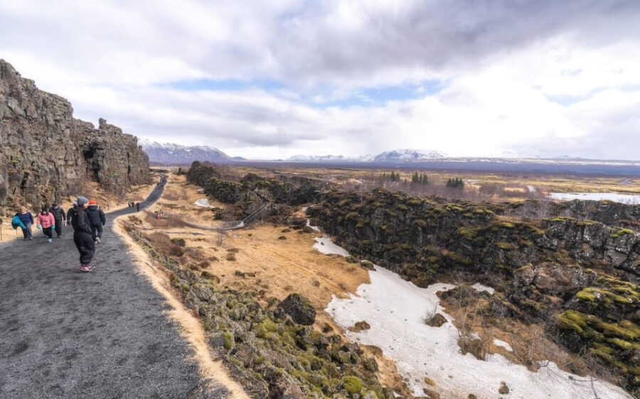 From Reykjavik: Private Golden Circle and South Coast Tour - The Route from Reykjavik to Þingvellir National Park and Geysir