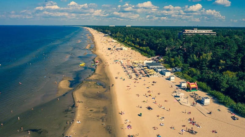 From Riga: Jurmala and Great Kemeri Private Full-Day Trip - Discovering Jurmala’s Pedestrian Streets and Beaches
