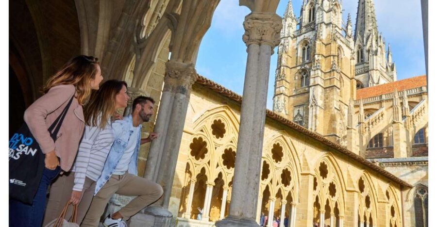 From San Sebastian: Biarritz and Bayonne Minibus Tour - Discovering Biarritz: Landmarks and Coastal Views