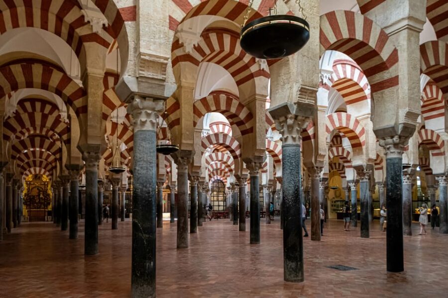From Seville: 2-Day Trip to Cordoba with Mosque-Cathedral - From Seville to Córdoba: The Transport and Meeting Point