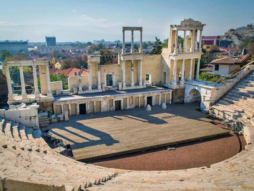 From Sofia: Guided Day Tour of Plovdiv's Must-See Sights - Exploring Plovdiv’s Old Town with a Professional Guide