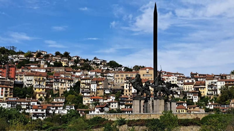 From Sofia: Veliko Tarnovo and Arbanasi Tour with Transfer - From Sofia to Veliko Tarnovo: Convenient Transfer and Guided Introduction