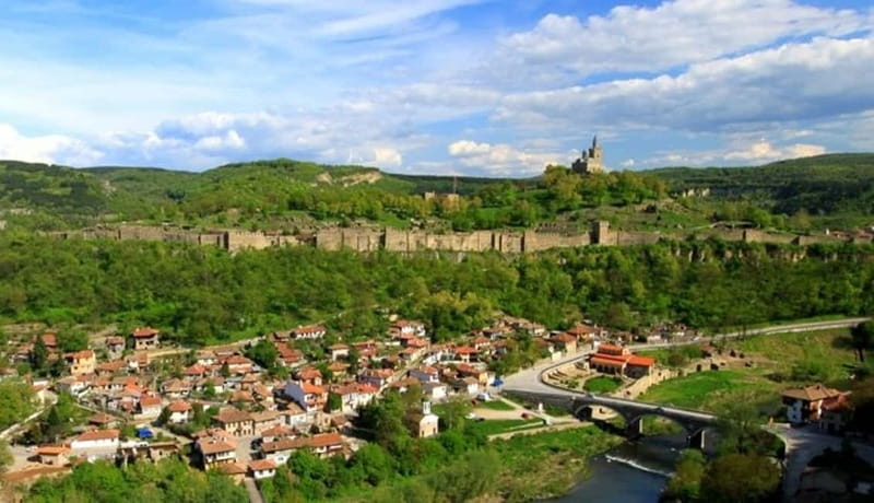 From Sofia: Veliko Tarnovo and Arbanasi - Departing from Sofia with Convenient Transfers
