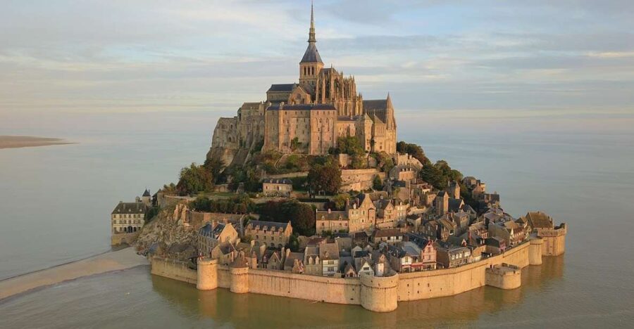 From St. Malo: Mont Saint-Michel Private Full Day Tour - Starting from Saint-Malo to the Emerald Coast Road
