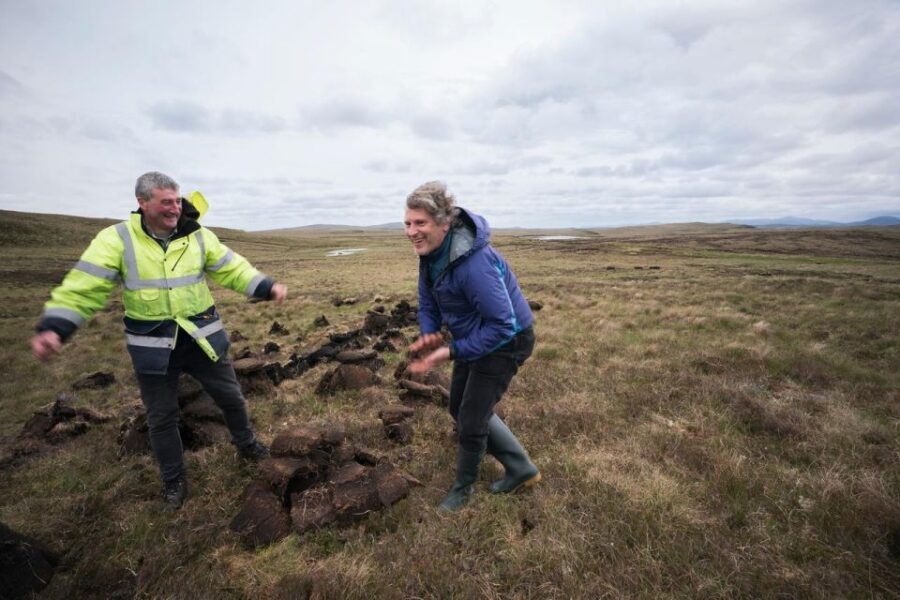 From Stornoway: Isle of Lewis Heritage Private Full-Day Tour - Exploring the Calanais Standing Stones