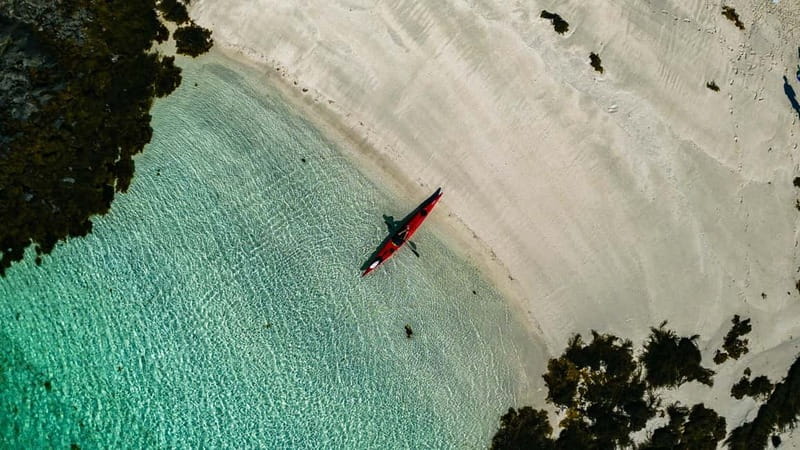 From Svolvær: Lofoten Guided Kayak Experience - Starting Point in Svolvær: Sjømannsgata 5
