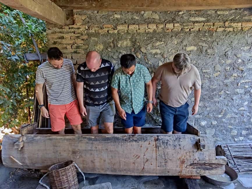 From Tbilisi: Bodbe and Sighnaghi Tour with Supra Lunch - Bodbe Monastery’s Scenic and Spiritual Charm