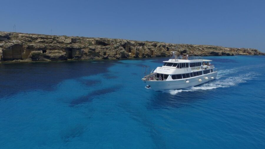 From Trapani: Favignana and Levanzo Motorboat Cruise - Onboard Sicilian Cuisine and Drinks