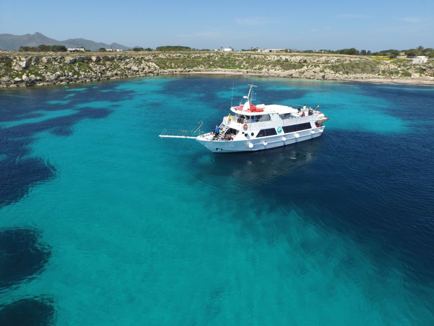 From Trapani port: Cruise to Favignana & Levanzo with lunch - Scenic Cruise Around Favignana’s Famous Creeks