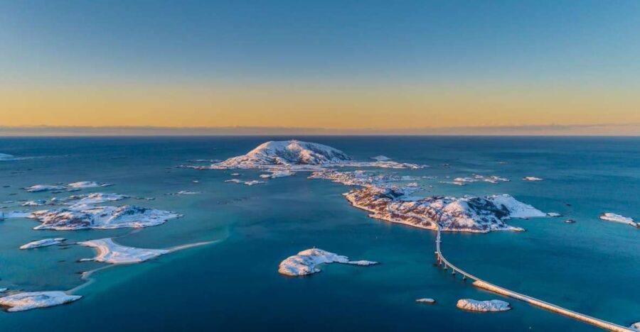 From Tromsø: Arctic Wildlife & Fjord Sightseeing Tour by Car - Starting Point and Transportation Details