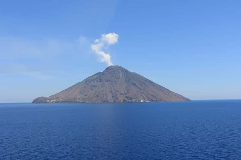 From Tropea: Vulcano, Lipari, Sciara Guided Day Tour - How the Itinerary Unfolds: From Vulcano to Stromboli