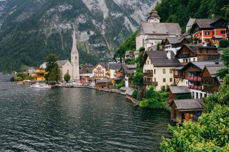 From Vienna: Hallstatt Mountains and Lakes Tour - Exploring Schloss Ort on Lake Traunsee