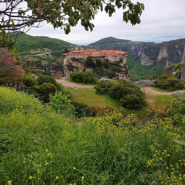 From Volos : Meteora Monasteries and Rocks Guided Tour - The Journey to Meteora: Scenic Drive and Arrival