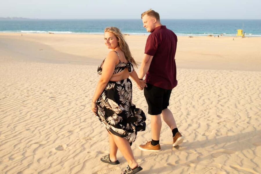 Fuerteventura Dunes: Marriage Proposal with Photoshoot - Expert Guidance for Natural Photos