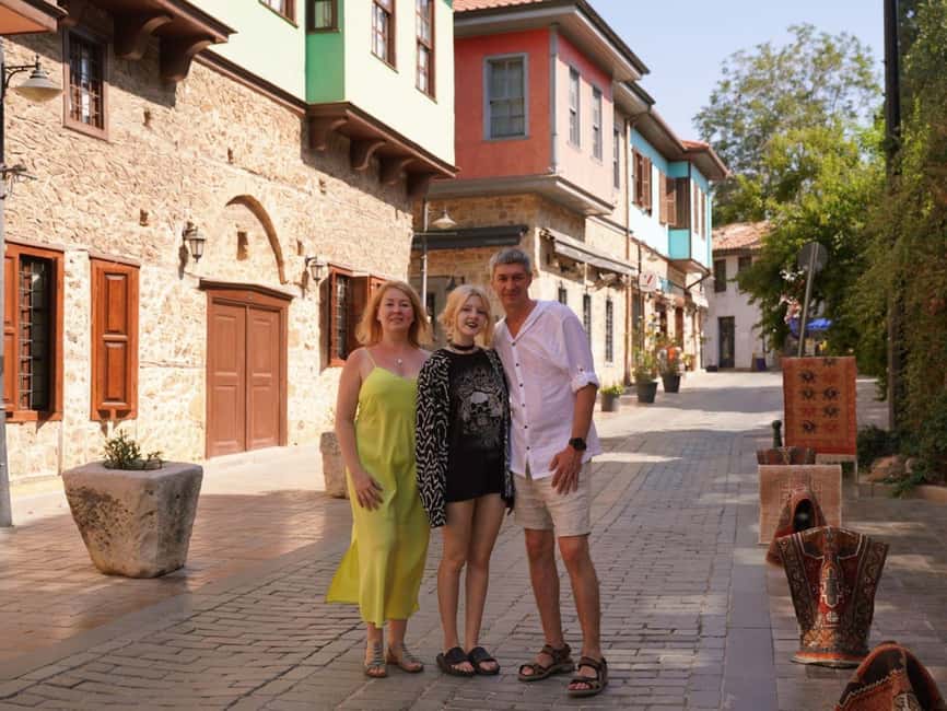 Full-Day Antalya Old City Tour: Kaleiçi, Waterfalls & Boat - Enjoying a Turkish Lunch in Antalya