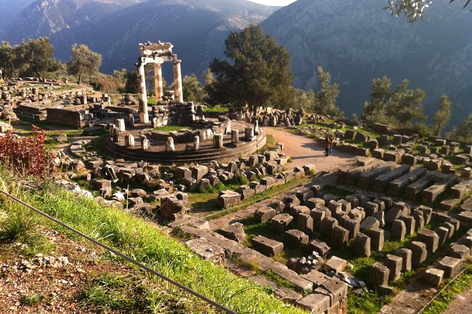 Full Day Delphi-Thermopylae - Starting the Day with Hotel or Airport Pickup