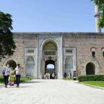 Full-Day Istanbul Ottoman and Byzantine Historical Tour - Exploring Hagia Sophia: The 6th-Century Marvel