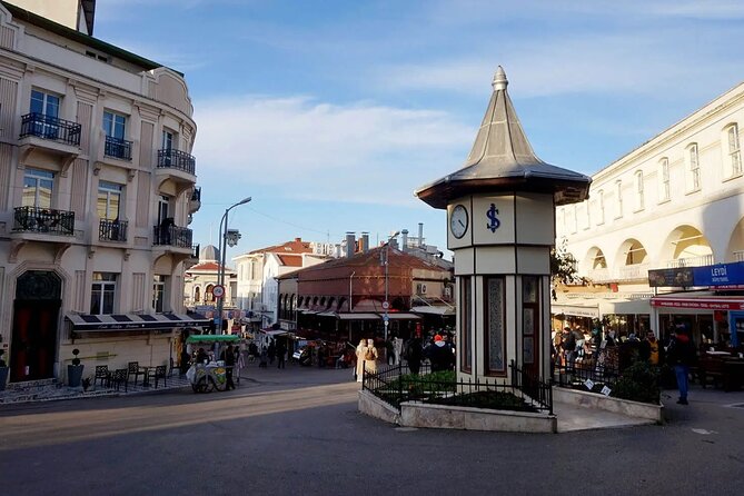 Full Day Istanbul Princes Islands Tour with Lunch - Seasonal Lunch Featuring Fresh Specialties