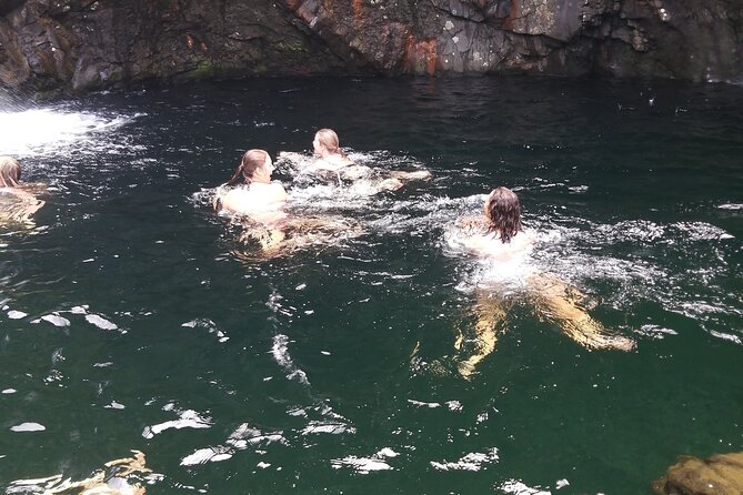 Full-Day Private Guided Shennachies Road to Isles and Skye Tour - Practical Logistics and Accessibility